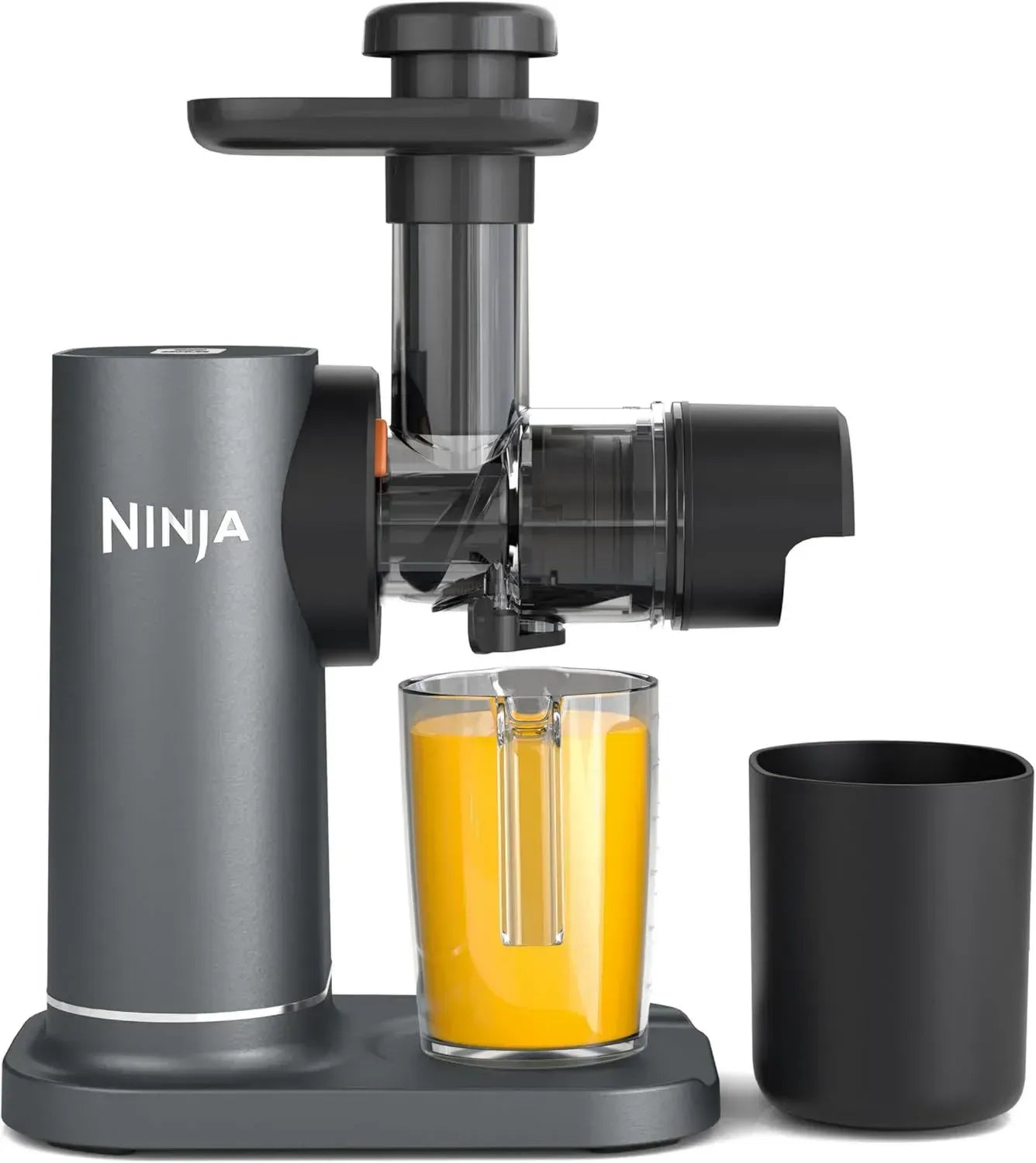 Leistungsstarker Ninja Entsafter für Obst und Gemüse, kompakte Kaltpresse mit 700 ml Becher & 1,1 L Fruchtfleischbehälter, ideal für frische Säfte, Drinks und Wellness-Shots, spülmaschinenfest, Grau JC151EU